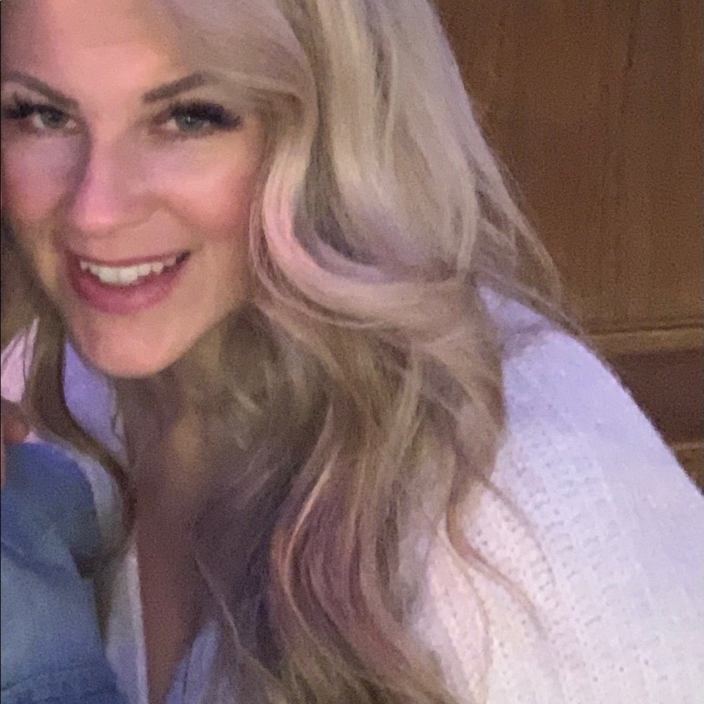 Meet your Posher, Amber